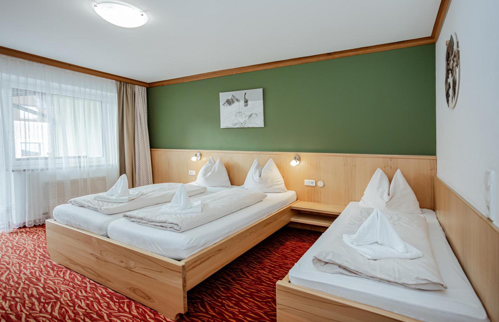 Eschenhof Bed & Breakfast Kaprun Quarto foto