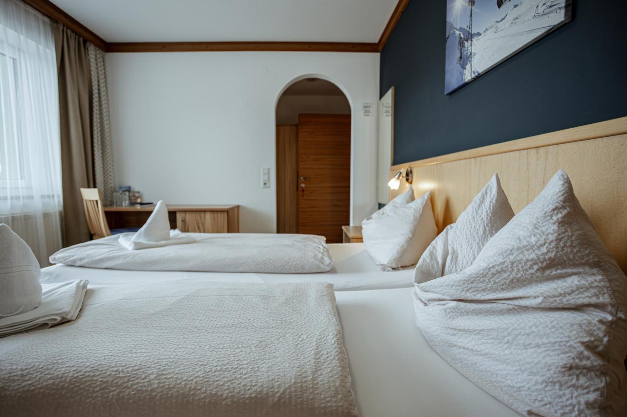 Eschenhof Bed & Breakfast Kaprun Quarto foto